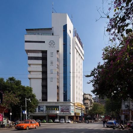 Wanxing Hotel Chao Yang Square Branch Наньнин Экстерьер фото