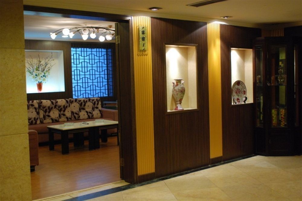Wanxing Hotel Chao Yang Square Branch Наньнин Экстерьер фото